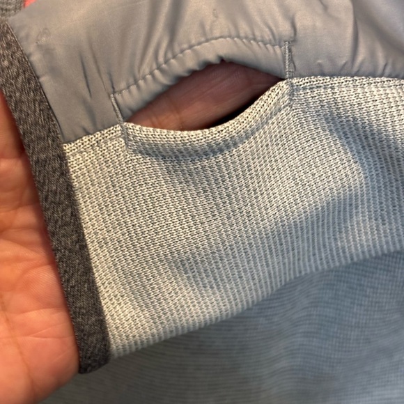 Women’s Under Armour Swacket Size Medium Light Gray & Coral Zip-Up w/Hood Storm - Picture 16 of 16